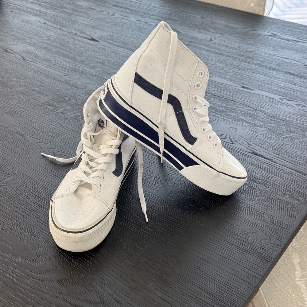 Vans Women's High-Top Sneakers - White and Navy. Size 8.5 women, 7 men
